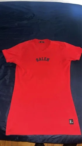Camiseta Masculina Vermelha Balen