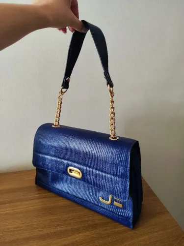 Vendo bolsa Jorge Bischoff azul média, execelente estado de conservação 