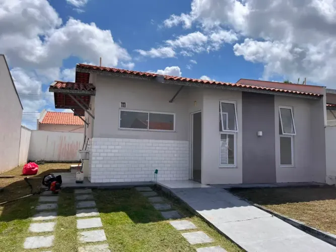 LOCAÇÃO CASA EM CONDOMINIO FEVHADO BELLA CITTA 1300 // 070