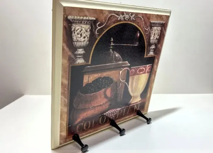 Porta Chaves Decorativo de Madeira para Parede com Estampa Vintage de Café Colombiano
