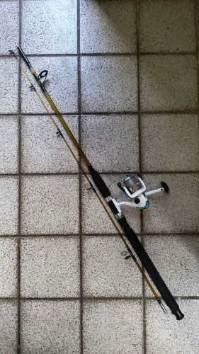 Vara de Pescar Safari Maruri 1,60 com molinete Neon 30