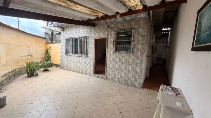 Sobrado comercial  em Boqueirão - Praia Grande - SP