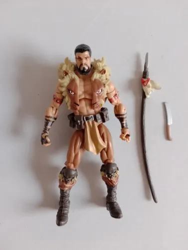 Marvel Universe Kraven tamanho 10 cm Hasbro