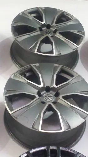 Rodas aro 19 Esportivas Signaturez Grafite 5x112 usadas modelo exclusivo