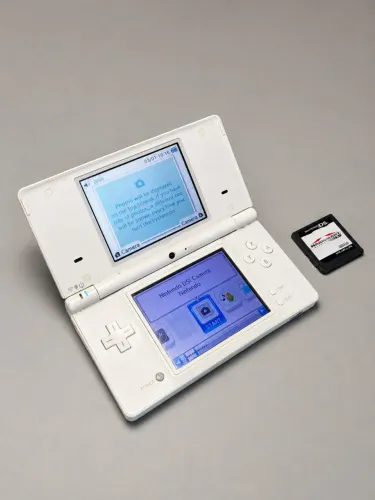 NINTENDO DSi JAPONES DESBLOQUEADO + MARIO KART DS