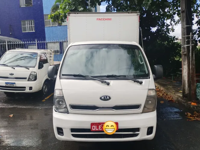 Kia Motors Bongo K-2500 2.5 4X2 TB Diesel 2014