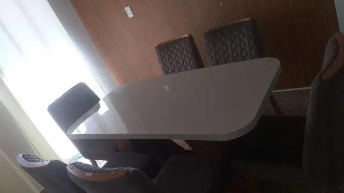 Mesa de 6 cadeiras