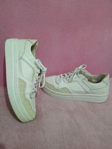 Tênis M.Shuz 38 - 15,00