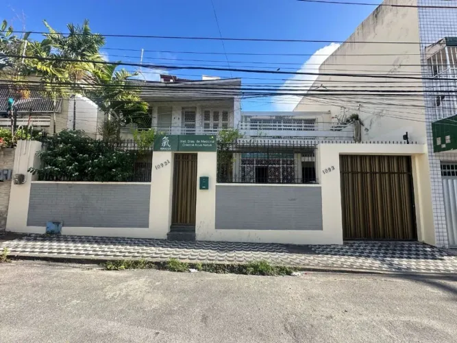 Casa com 4 dormitórios à venda, 291 m² por R$ 1.100.000,00 - Praia de Iracema - Fortaleza/