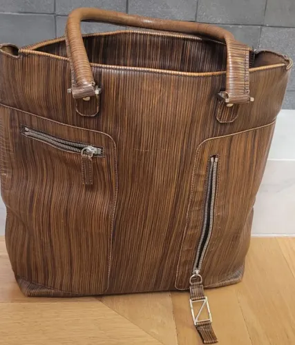 Bolsa tote masculina em couro ZEGNA
