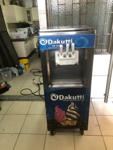 Máquina de sorvete italiano