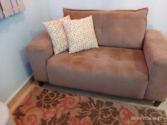 Vende-se sofá 2 lugares
