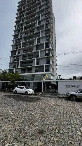 Apartamento com 2 dormitórios para alugar, 62 m² por R$ 1.900,00/mês - Jardim Tavares - Ca