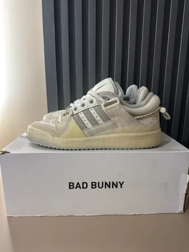 Tênis Adidas Fórum Bad Bunny