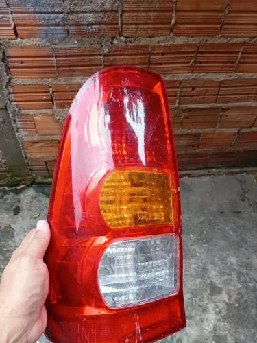Lanterna traseira da hilux 