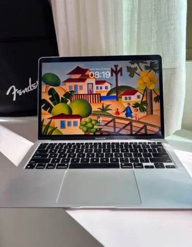 apple macbook m1 2020 13?