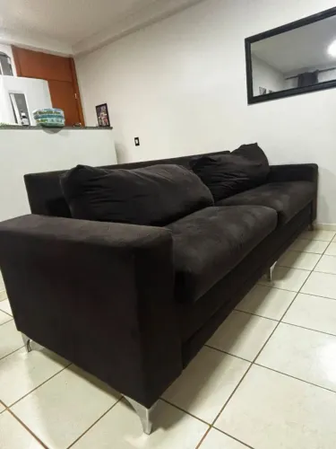 SOFÁ MARROM 950$