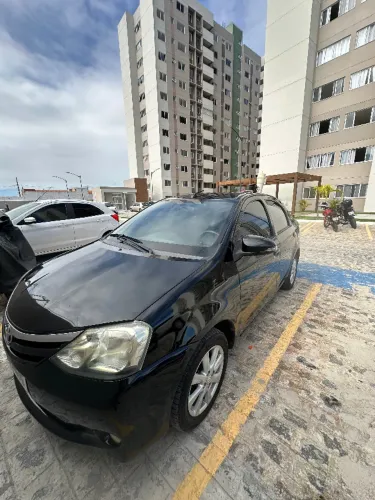 Toyota Etios XLS Sedan 1.5 Flex 16V 4P Aut. 2017