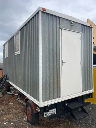 CONTAINER COM CARRETINHA DOCUMENTADO