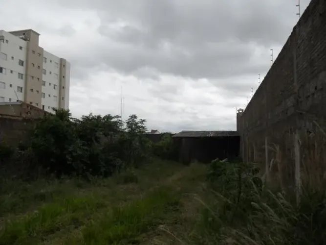 Terreno Padrão em Uberlândia