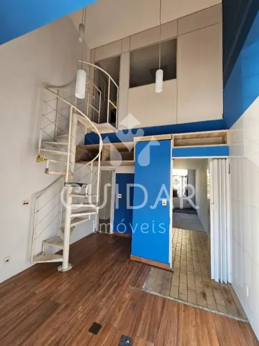 Loja comercial na Avenida Tancredo Neves, Castelo