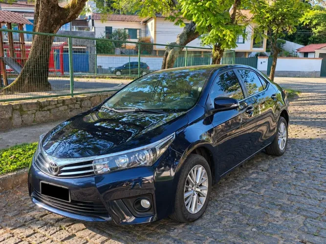 Toyota Corolla Altis 2.0 Flex 16V Aut. 2017