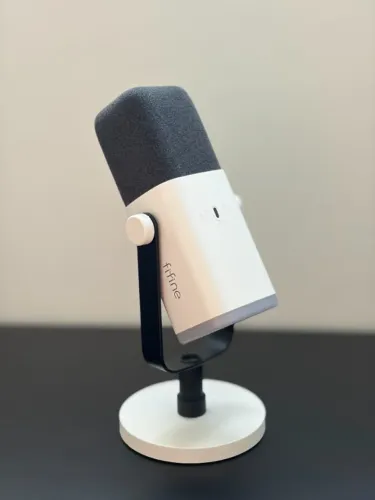 Microfone de mesa Fifine AM8