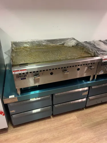 Chapa a gás 90cm Vulcan novo pronta entrega