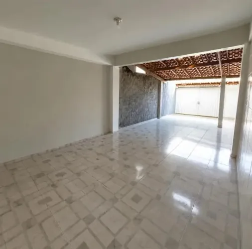 Casa Grande no Gama a Venda por 180.000,00