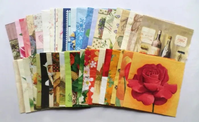 P/ Artesanato de Decoupage 40 Guardanapos c/ Estampas Variadas - Importados - Promoção! 