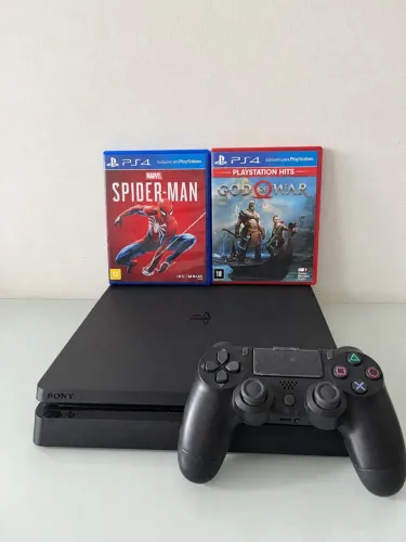 PS4 Slim 1TB com 2 jogos 
