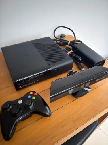 Xbox 360 desbloqueado, 1 controle e kinect