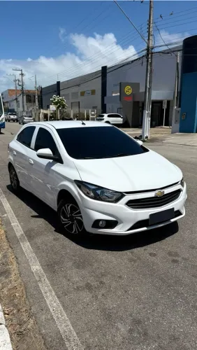 Chevrolet Onix Hatch LT 1.0 8V Flex Mec. 4P 2017