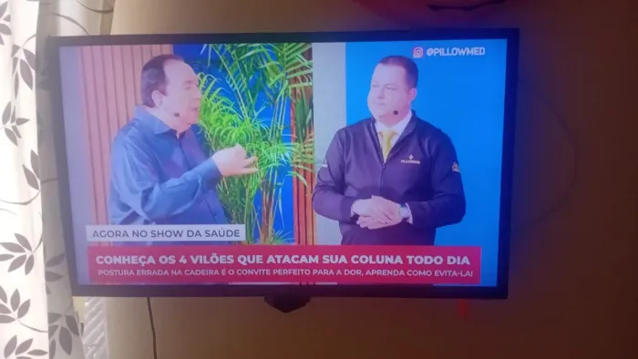Vendo Televisão e caixa de som 