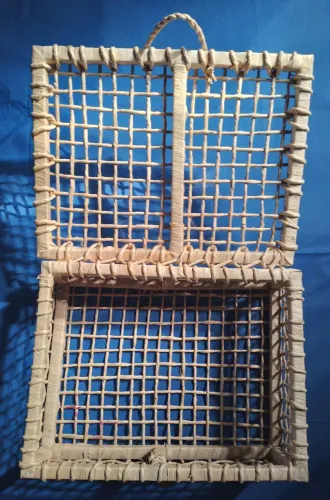 Cesta Maleta Palha de Milho Artesanal Decorativa Organizadora