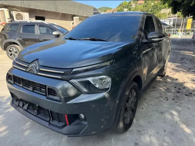 @ Citroen Basalt Feel 1.0 Flex 6V 5P Mec. 2025