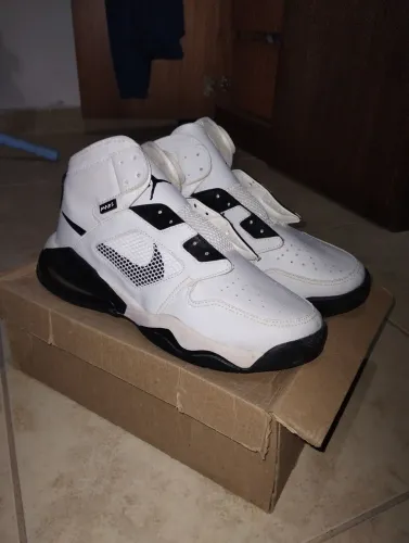 Nike Jordan Mars 