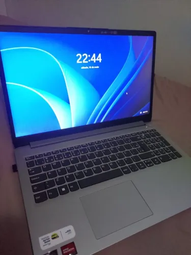 Notebook Lenovo Ideapad 1
