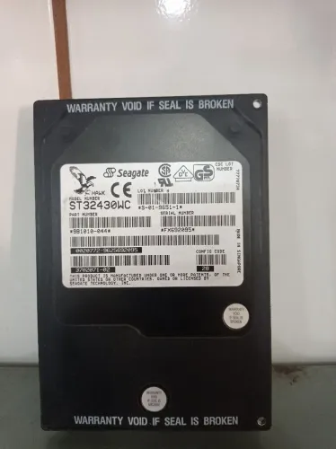 HD Seagate SCSI antigo no estado