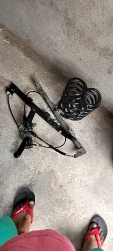 Molas para fiat novos 4  dias de uso. Engenho vidro traseiro Siena 