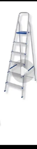 Escada de alumínio 6 degraus