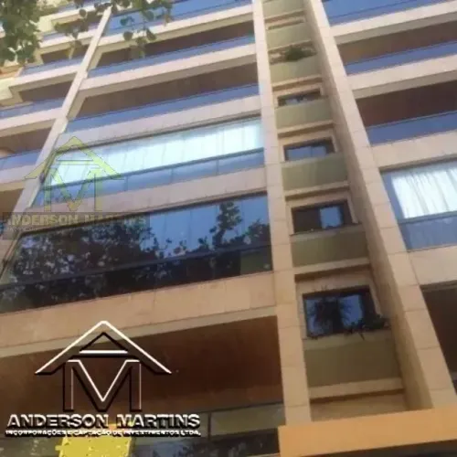Imóvel para venda possui 360 metros quadrados com 4 quartos em Praia da Costa - Vila Velha