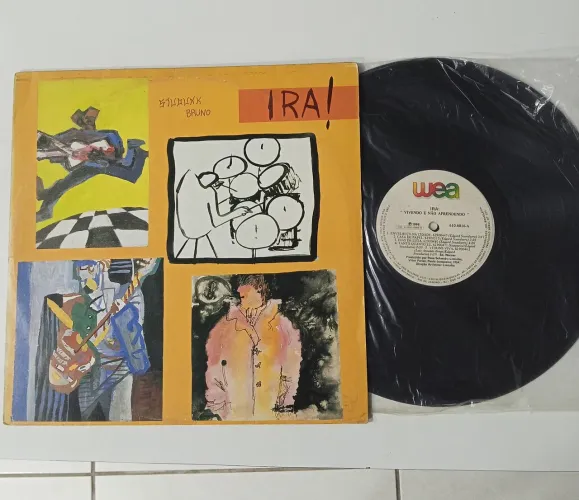 Lp/vinil Banda ira! - Vivendo e não aprendendo.