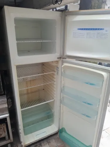 Geladeira eletrolux