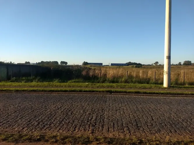 Lote/Terreno para venda com 30816 metros quadrados em Ipê - São José dos Pinhais - PR