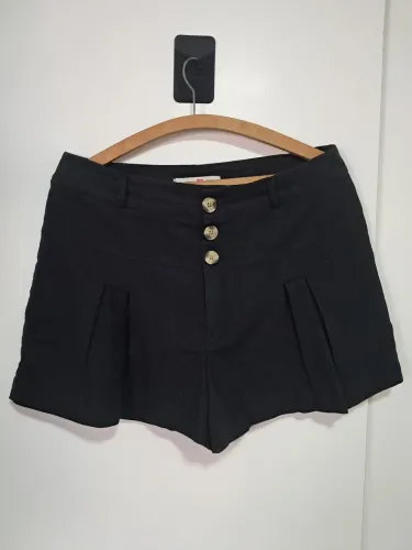 Short preto