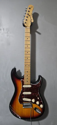 Guitarra Tagima TW530 + Pedal Mooer GE 100 + ampli Onerr