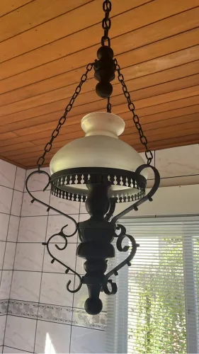 Lustre