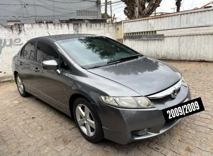 Honda Civic Sedan LXS 1.8/1.8 Flex 16V Aut. 4P 2009