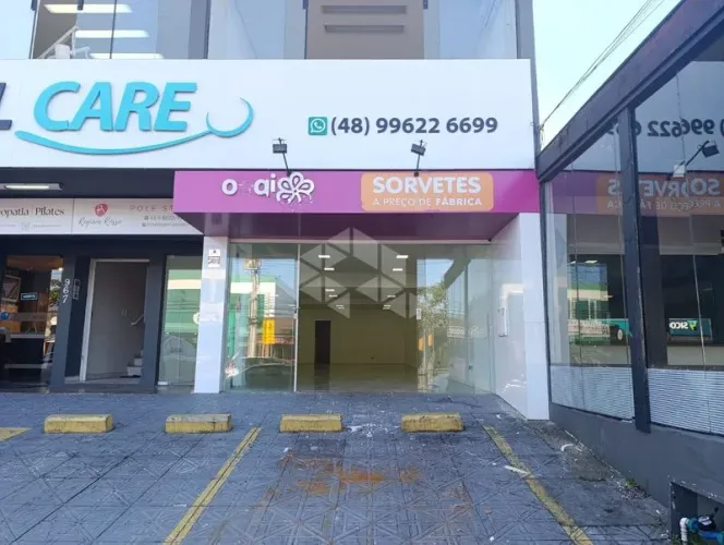 Loja comercial 100M² na Madre Benvenuta Excelente ponto e alta visibilidade!